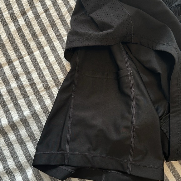 H&M Double-layered Running Shorts - Picture 7 of 7